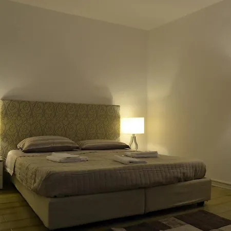 Guest house Gabrielli Et Sant Antonio 4 M0230914084