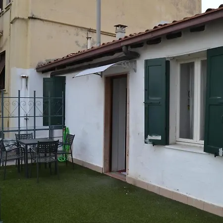 Guest house Gabrielli Et Sant Antonio 4 M0230914084 *